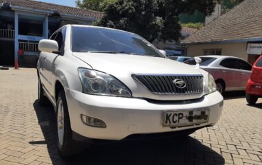 Toyota Harrier 2010