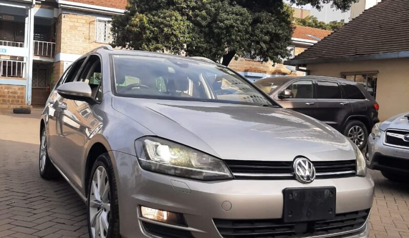 VW Golf Variant full