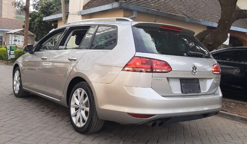 VW Golf Variant full
