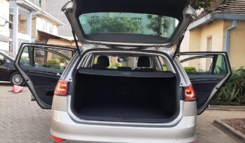 VW Golf Variant full