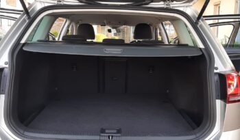 VW Golf Variant full