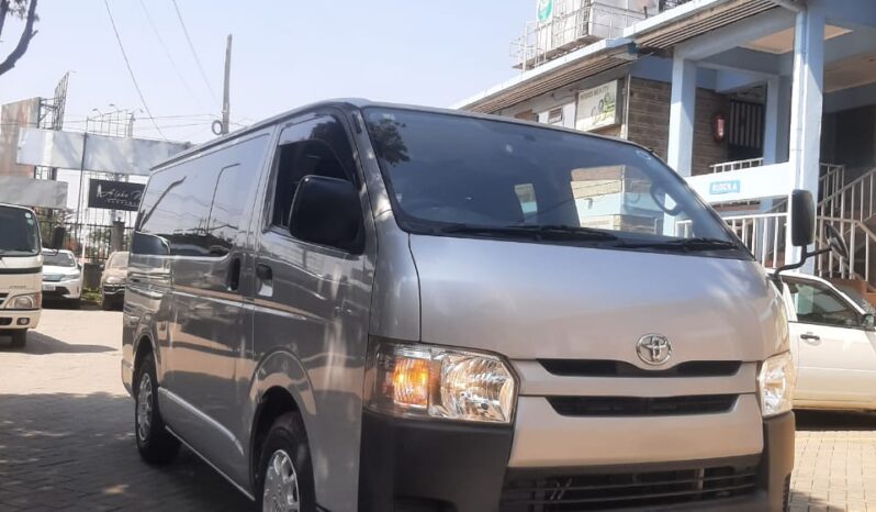 Toyota Hiace 2016 full