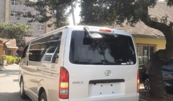 Toyota Hiace 2016 full