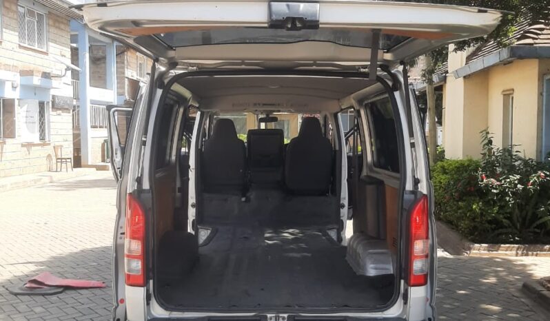 Toyota Hiace 2016 full