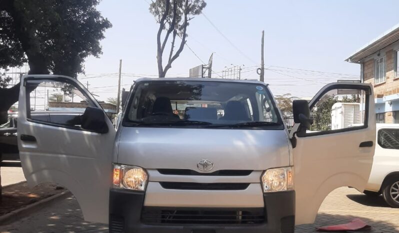 Toyota Hiace 2016 full