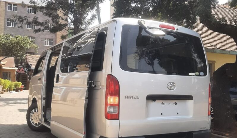 Toyota Hiace 2016 full