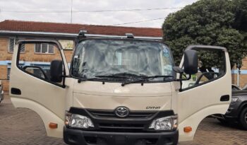Toyota Dyna 2019 full
