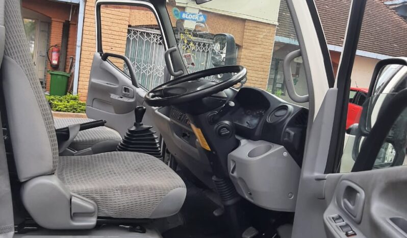 Toyota Dyna 2019 full