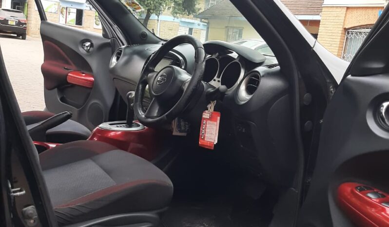 Nissan Juke 2011 full