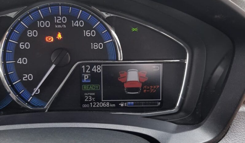 Toyota Fielder Hybrid 2018 full