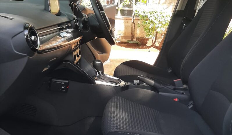 Mazda Demio Diesel full