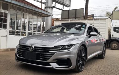 2019 VOLKSWAGEN ARTEON R-LINE
